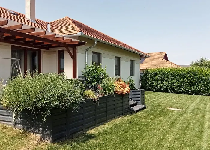 Bibic D דירה Kapolnasnyek