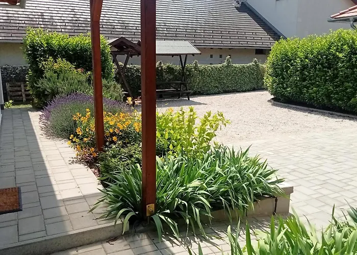 Bibic D דירה Kapolnasnyek